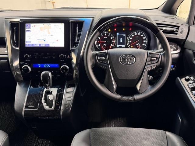 アルファード 2.5S タイプゴールド イモビ バックモニタ- LEDランプ 1オーナー車 WSR リアオートエアコン 点検記録簿 ドライブレコーダ エアコン DVDプレーヤー 横滑防止装置 AC100V電源 アルミ パワーウィンドウ(4枚目)