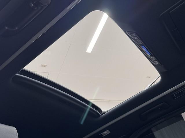 アルファード 2.5S タイプゴールド イモビ バックモニタ- LEDランプ 1オーナー車 WSR リアオートエアコン 点検記録簿 ドライブレコーダ エアコン DVDプレーヤー 横滑防止装置 AC100V電源 アルミ パワーウィンドウ(19枚目)