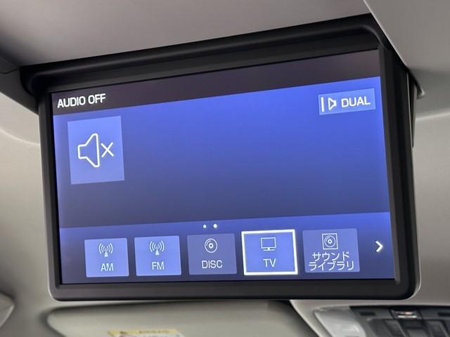 アルファードハイブリッド ＳＲ　Ｃパッケージ　点検記録簿　ワンオナ　バックモニター　オートエアコン　ＬＥＤ　横滑り防止機能　ＡＢＳ　イモビ　ＡＣ１００Ｖ電源　アルミ　ドライブレコーダー　ナビ＆ＴＶ　４ＷＤ　ミュージックプレイヤー接続可　３列シート（14枚目）