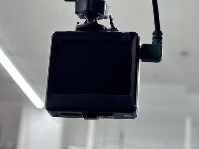 アクア G G’s ドラレコ付き ETC付き 盗難防止装置 ブレーキサポート キーレス オートクルーズコントロール スマートキープッシュスタート 1オーナー メディアプレイヤー接続 運転席助手席エアバック 横滑防止(13枚目)