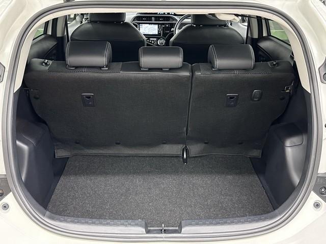 アクア G G’s ドラレコ付き ETC付き 盗難防止装置 ブレーキサポート キーレス オートクルーズコントロール スマートキープッシュスタート 1オーナー メディアプレイヤー接続 運転席助手席エアバック 横滑防止(18枚目)