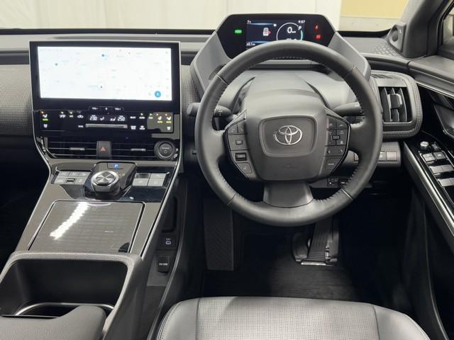 �V�b�N�ȐF�g���̉^�]�Ȏ���ł��ˁB��������Ƃ����f�U�C���ŏ�i�ȐF�g���ł��B���S�n�̗ǂ��^�]�ȁA���������Ă��郊���b�N�X�ł���f�U�C���������ł��ˁB