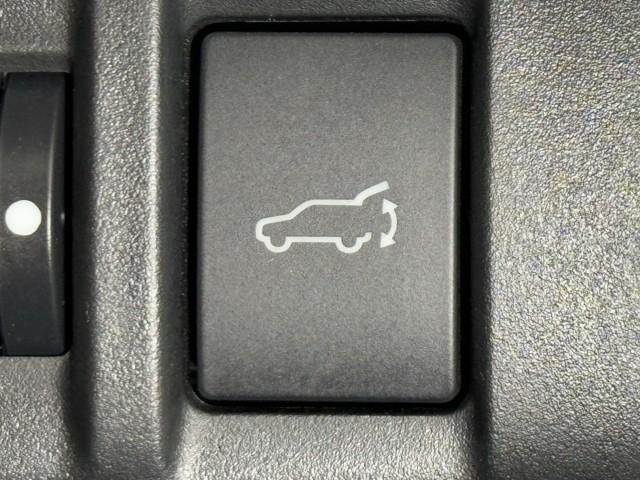 �d�����o�b�N�h�A�Ȃ̂Ń{�^����ŊJ���߂ł���̂ŕ֗��ł���B�@���ݍ��ݖh�~�@�\���t���Ă�̂ł��q�l�̎��ו������ݍ��ނ̂�h���ł���܂��B