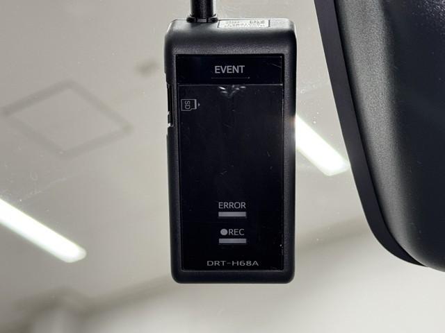 ライズ Ｚ　誤発進抑制機能　エアコン　スマートキー＆プッシュスタート　地デジＴＶ　ドライブレコーダ　ＶＳＡ　盗難防止装置　ミュージックプレイヤー接続可　アイドリングストップ機能　クルコン　バックモニター　キーレス（12枚目）