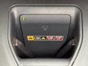 Ｇアドバンスド・レザーパッケージ　ＴＳＳ　レザー　フルセグＴＶ　パワーシート　ＬＥＤヘッドライト　クルーズコントロール　Ｂカメラ　ドライブレコーダ　オートエアコン　アルミホイル　ワンオーナー　ＥＴＣ付　横滑り防止装置　４ＷＤ　ＴＶ（12枚目）