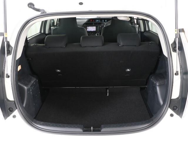L メモリナビ フルオートエアコン 横滑防止 CD再生装置 Wエアバッグ AUX エアバック PS ABS キ-レス ドラレコ付 ナビ&TV パワーウィンドウ 点検記録簿付 1セグTV(17枚目)
