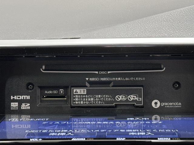 ハイブリッドＧ　クエロ　衝突軽減ブレーキ　全周囲モニター　ＳＤナビ　フルセグＴＶ　後席モニター　両側電動スライドドア　クルーズコントロール　シートヒーター　記録簿　ＤＶＤ　１オーナー　ドライブレコーダー　ＥＴＣ２．０　アルミ(8枚目)