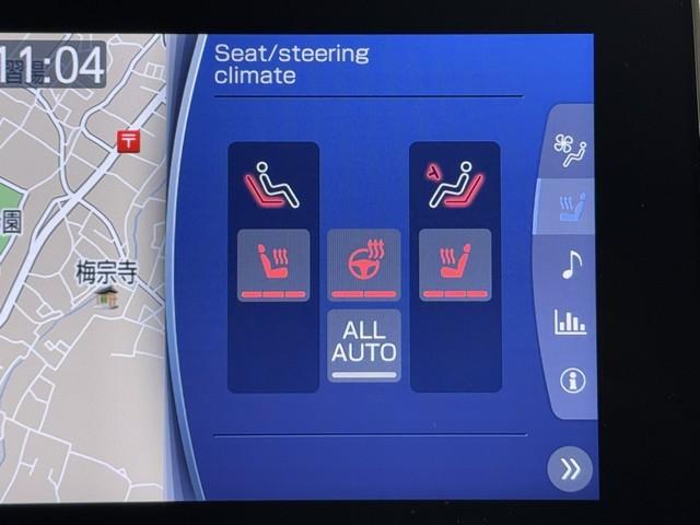 クラウンハイブリッド ＲＳ　ＬＥＤヘッドライト　クルコン　ＡＣ１００Ｖ　スマートエントリー　セキュリティーアラーム　Ｂカメラ　カーテンエアバッグ　定期点検記録簿　横滑り防止　ＥＴＣ　ドラレコ　ＴＶナビ　アルミ　ＡＵＸ　ＡＢＳ（14枚目）