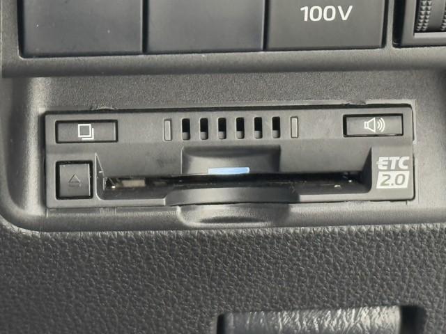 アクア X 踏み間違い防止 100V イモビ ナビ&TV ドライブレコーダー フルセグ 点検記録簿 LEDヘッドライト スマートキー 横滑り防止機能 キーレスエントリー アルミホイール オートクルーズ ETC(9枚目)