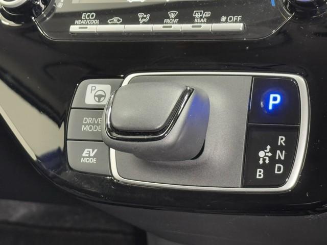 アクア X 踏み間違い防止 100V イモビ ナビ&TV ドライブレコーダー フルセグ 点検記録簿 LEDヘッドライト スマートキー 横滑り防止機能 キーレスエントリー アルミホイール オートクルーズ ETC(12枚目)