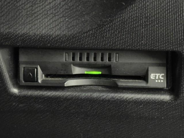 アクア Sスタイルブラック AUX端子 ECOモード 記録簿あり バックモニタ- ナビTV イモビライザー LEDライト スマートキープッシュスタート ETC付き Wエアバッグ キーフリ メモリーナビゲーション 1セグ ABS(8枚目)