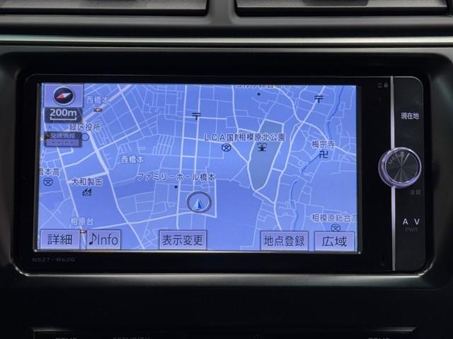 カムリ ハイブリッド　レザーパッケージ　皮シート　フルセグテレビ　電動シート　オートクルーズコントロール　アイドリングストップ　盗難防止装置　アルミホイール　横滑り防止機能　Ｂカメラ　オートエアコン　デュアルエアバック　ナビ＆ＴＶ　記録簿（5枚目）