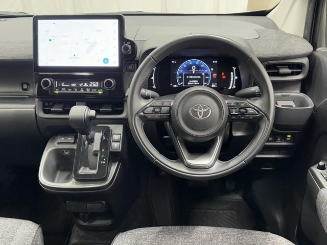 シエンタ Ｚ　Ｗ電動ドア　イモビ　クルーズＣ　ＬＥＤヘッドランプ　アルミ　ＥＴＣ　Ｓキー　横滑り防止機能　メモリーナビ　パワーウィンドウ　記録簿　エアバック　ＡＢＳ　ドラレコ　カーテンエアバック　ウォークスルー（4枚目）