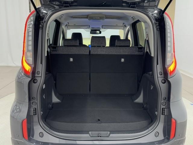 シエンタ Ｚ　Ｗ電動ドア　イモビ　クルーズＣ　ＬＥＤヘッドランプ　アルミ　ＥＴＣ　Ｓキー　横滑り防止機能　メモリーナビ　パワーウィンドウ　記録簿　エアバック　ＡＢＳ　ドラレコ　カーテンエアバック　ウォークスルー（16枚目）