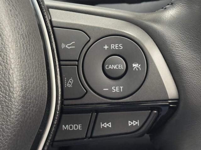 ハリアーハイブリッド Z レザーパッケージ パノラマサンルーフ 地デジ 横滑防止 盗難防止システム Bモニター 革 LEDライト パワーウィンドウ クルコン スマートキ- 助手席エアバック パワーシート エアバッグ オートエアコン ナビTV(10枚目)