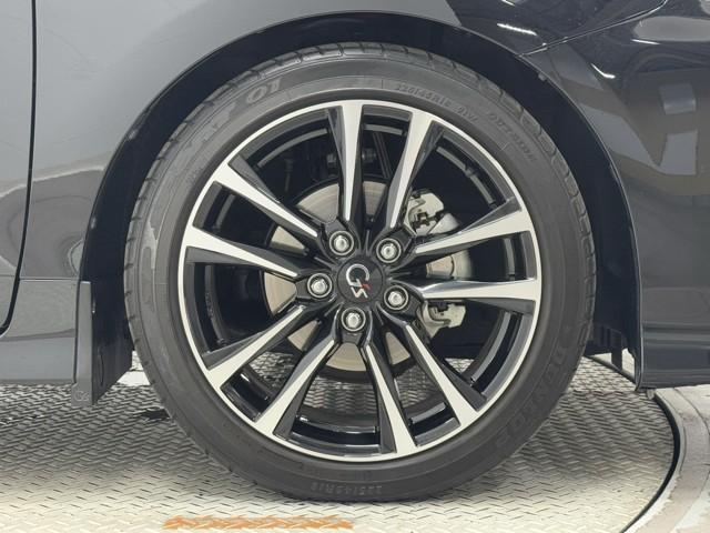 プリウスアルファ Sツーリングセレクション・G’s(18枚目)