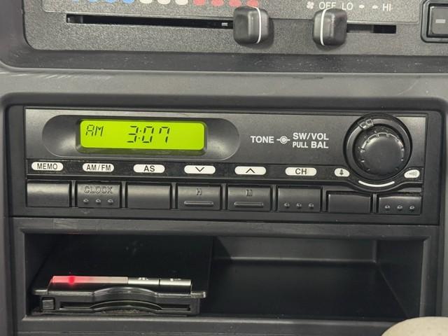 トヨエース 1.5t パワーステアリング パワーウィンドウ オートマ車 ETC マニュアルエアコン ラジオチューナー デュアルエアバッグ(5枚目)