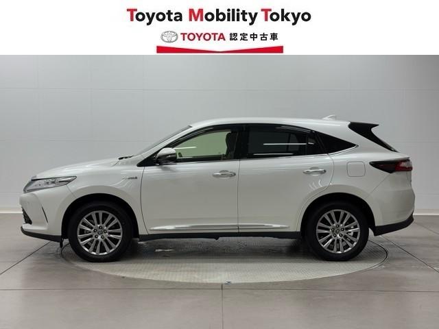 ハリアーハイブリッド プログレス メタル アンド レザーパッケージ 衝突軽減ブレーキ クルコン AW 本革シート DVD再生 ミュージックプレイヤー接続可 記録簿有 LEDヘッドランプ Pシート メモリーナビ 横滑り防止装置 バックカメラ ナビ&TV 4WD ABS(3枚目)