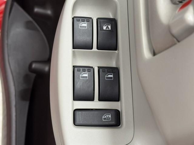 パッソ プラスハナ　ドライブレコーダー　ナビＴＶ　Ｒカメラ　メモリナビ　ＥＴＣ付き　オートエアコン　キーレス　ワンセグテレビ　ダブルエアバッグ　ＤＶＤ再生　パワーウィンド　パワーステアリング　ＡＢＳ　エアバック　記録簿（13枚目）