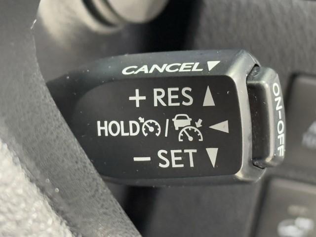 アルファードハイブリッド エグゼクティブラウンジＳ　ＬＥＤランプ　サンルーフ　ダブルエアコン　レザーシート　４ＷＤ　アルミ　ミュージックプレイヤー接続可　ＤＶＤプレーヤー　ＥＴＣ　ドラレコ　クルーズコントロール　スマートキー　電動シート　ＡＣ１００Ｖ（15枚目）