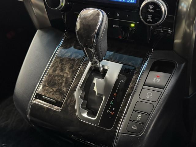 アルファード ２．５Ｓ　タイプゴールド　イモビ　バックモニタ－　ＬＥＤランプ　１オーナー車　リアオートエアコン　点検記録簿　ドライブレコーダ　エアコン　ＤＶＤプレーヤー　横滑防止装置　ＡＣ１００Ｖ電源　アルミ　パワーウィンドウ　ＡＢＳ（14枚目）