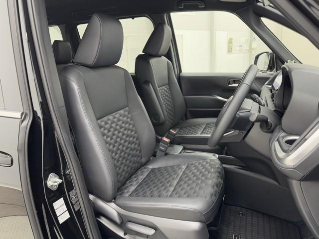 ヴォクシー ハイブリッドS-Z パワーウィンドウ インテリキー 横滑防止装置 地デジTV アクティブクルーズコントロール フルオートエアコン リアカメラ エアバッグ ABS 100V充電 ナビTV WAC アルミホイール キーレス(15枚目)