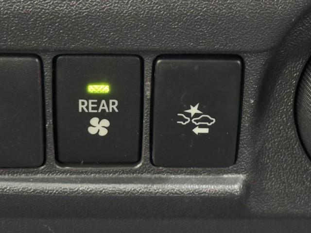 ハイエースバン ロングＤＸ　ブレーキサポート　リアカメラ　ＰＷ　運転席エアバッグ　ナビテレビ　横滑り防止　整備点検記録簿　イモビ付　パワーステアリング　エアコン　ミュージックプレイヤー接続可　ＡＢＳ　キーレス　ワンセグテレビ（7枚目）