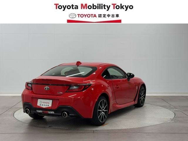 ＧＲ８６ ＳＺ　地上デジタル　スマートキ－　クルコン　ＬＥＤヘッドライト　ナビ＆ＴＶ　横滑防止装置　ＥＴＣ　フルオートエアコン　ドラレコ　アルミ　ＤＶＤ再生　ミュージックプレイヤー接続可　盗難防止装置　記録簿　ＡＢＳ（8枚目）