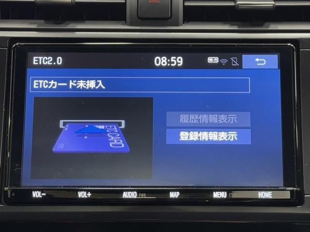 ＧＲ８６ ＳＺ　地上デジタル　スマートキ－　クルコン　ＬＥＤヘッドライト　ナビ＆ＴＶ　横滑防止装置　ＥＴＣ　フルオートエアコン　ドラレコ　アルミ　ＤＶＤ再生　ミュージックプレイヤー接続可　盗難防止装置　記録簿　ＡＢＳ（12枚目）