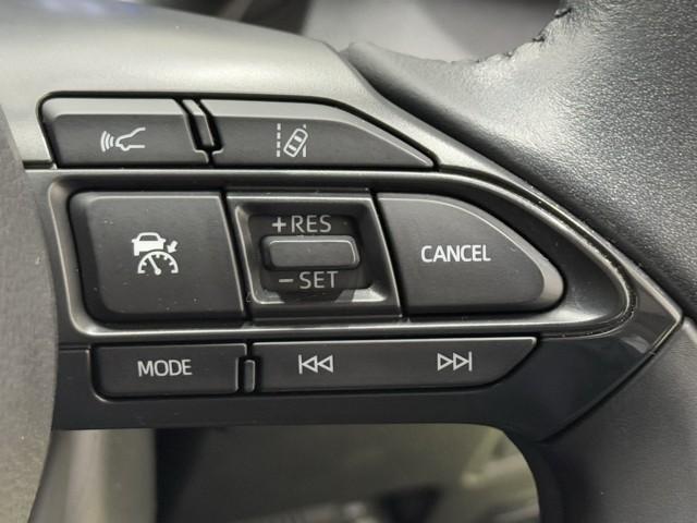 ヤリス ハイブリッドＺ　ＰＣＳ　整備記録簿　Ｂカメラ　アイドリングストップ車　ドラレコ付　ナビ付　ＬＥＤランプ　スマキー　ＥＴＣ付き　メディアプレイヤー接続　ＶＳＣ　パワステ　１オナ車　クルコン　カーテンエアバック　ＡＢＳ（10枚目）