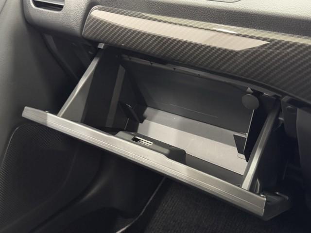 コペン GR スポーツ スマートキープッシュスタート 盗難防止装置 AAC 点検記録簿 ドラレコ 地デジフルセグ 横滑り防止機能 メモリーナビゲーション パワーウィンドー LEDヘッド キーレス ミュージックプレイヤー接続可(12枚目)