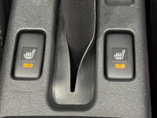 コペン GR スポーツ スマートキープッシュスタート 盗難防止装置 AAC 点検記録簿 ドラレコ 地デジフルセグ 横滑り防止機能 メモリーナビゲーション パワーウィンドー LEDヘッド キーレス ミュージックプレイヤー接続可(14枚目)