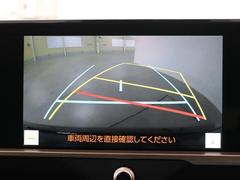 バックモニター付なので後退時に後方が見えるので安心。　車は構造上、死角がたくさんなので万が一を考えると必須ですね。　あくまで補助の為の装備、バックは目視で確認する事が重要ですよ。 5