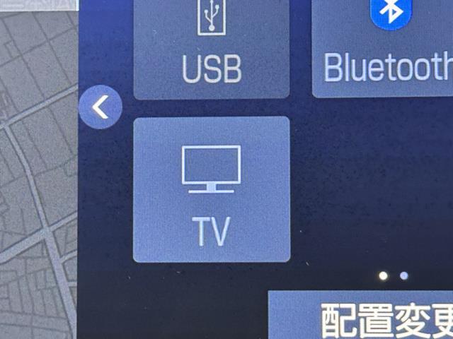 Ｇ－エグゼクティブ　フルセグテレビ　ＬＥＤヘッドライト　黒革シート　ＥＴＣ　パワーシート　ＤＶＤ　オートクルーズコントロール　横滑り防止装置　ドライブレコーダー　リアオートエアコン　スマートキー　メモリーナビ　キーレス(8枚目)