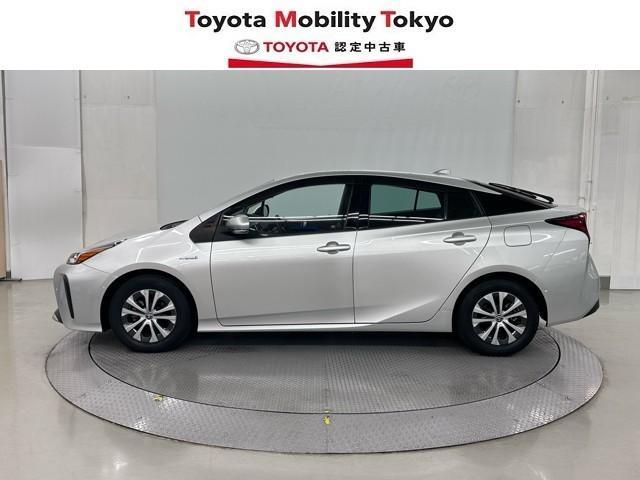 プリウス Ａ　衝突被害軽減ブレーキ　前後ドライブレコーダー　ＥＴＣ２．０　メモリーナビ　Ｂモニタ　Ｉストップ　ＬＥＤヘッド　Ｂｌｕｅｔｏｏｔｈオーディオ　クルーズコントロール　スマートキー　１オーナー　ＡＵＸ接続（6枚目）