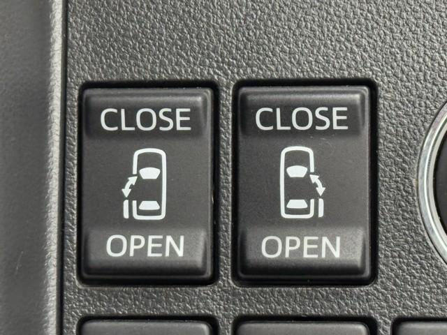 タント Ｘ　ＳＡ　衝突被害軽減ブレーキ　両側自動ドア　ＥＴＣ装着車　踏み間違い防止装置　電格ドアミラー　ＥＣＯアイドル　ナビ＆ＴＶ　１オナ　助手席エアバッグ　盗難警報装置　ＰＷ　ＶＳＣ　運転席エアバッグ　ワンセグ（16枚目）
