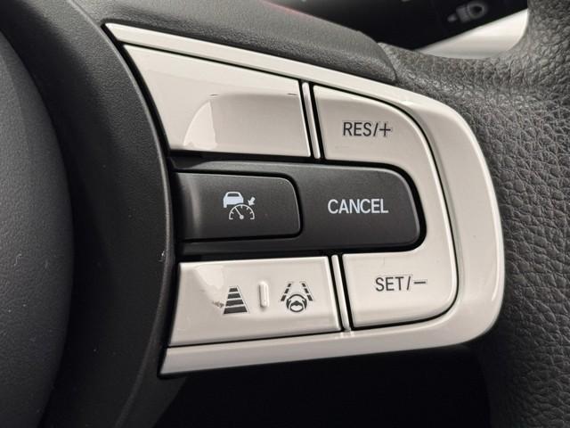 フィット ベーシック　衝突被害軽減ブレーキ　車検整備付　メモリナビ　衝突軽減　ＡＵＸ　１オーナー車　クリアランスソナー　ＶＳＡ　ＥＴＣ車載器　イモビライザー　キーレス　クルーズコントロール　ＢＴ接続　Ｂモニター　ナビ（14枚目）