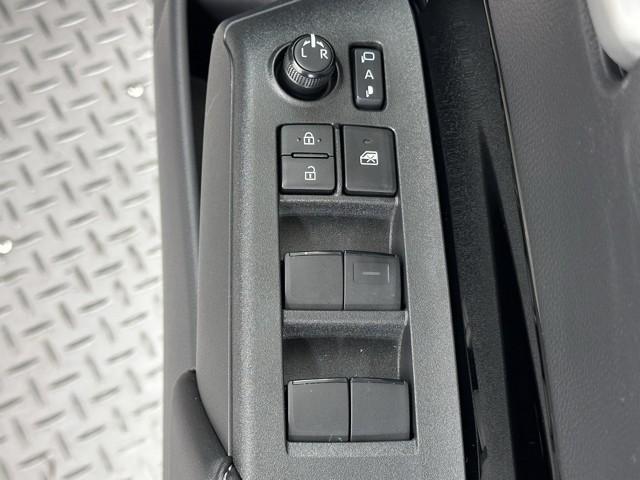 アクア Ｇ　衝突被害軽減ブレーキ　アイドルストップ　ワンオーナ　ＬＫＡ　オートＬＥＤ　ＶＳＣ　前席シートヒーター　ＢＴオーディオ　前後センサー　メモリナビ　バックモニター　クルーズコントロール　スマートキー（18枚目）