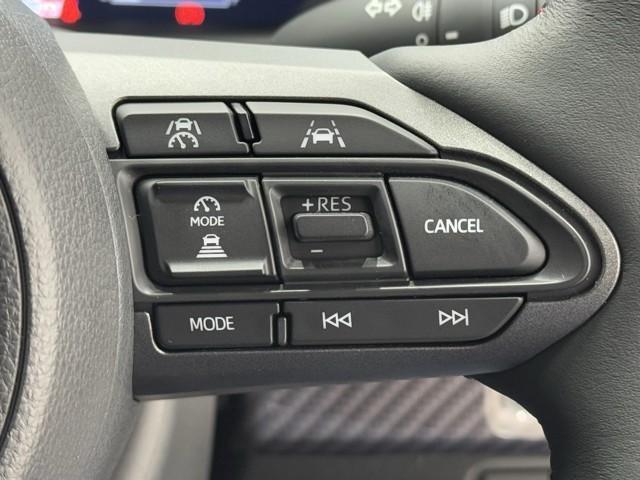 GRヤリス RZ ハイパフォーマンス 衝突被害軽減ブレーキ 6速マニュアルシフト 前後ドライブレコーダー ETC2.0 Bluetoothオーディオ ミュージックプレイヤー接続可 AWD クルーズコントロール 寒冷地仕様車 LED 地デジ(13枚目)