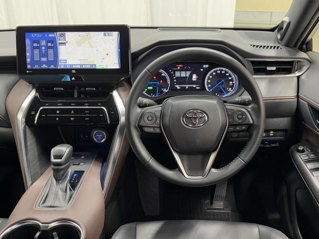 ハリアーハイブリッド Ｚ　衝突被害軽減ブレーキ　パワーバックドア　全周囲カメラ　ドライブレコーダー　レンタカー使用歴　Ｂｌｕｅｔｏｏｔｈオーディオ　ＥＴＣ２．０　レーンキープアシスト　アイドリングストップ　ナビ　スマートキー（7枚目）