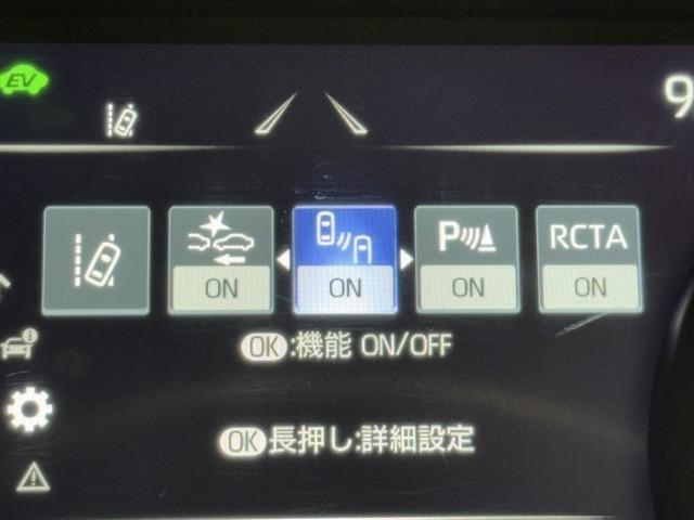 ハリアーハイブリッド Ｚ　衝突被害軽減ブレーキ　パワーバックドア　全周囲カメラ　ドライブレコーダー　レンタカー使用歴　Ｂｌｕｅｔｏｏｔｈオーディオ　ＥＴＣ２．０　レーンキープアシスト　アイドリングストップ　ナビ　スマートキー（14枚目）