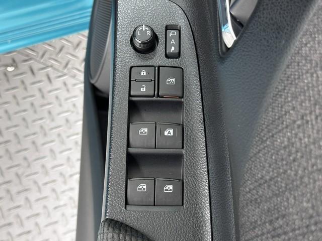 シエンタ ハイブリッド　ファンベースＧ　衝突被害軽減ブレーキ　車検整備付　２．０ＥＴＣ　ドライブレコーダー　両側パワースライドドア　メモリーナビ　バックモニタ－　Ｂｌｕｅｔｏｏｔｈオーディオ　メディアプレイヤー接続　ＬＥＤライト　ＡＢＳ（19枚目）