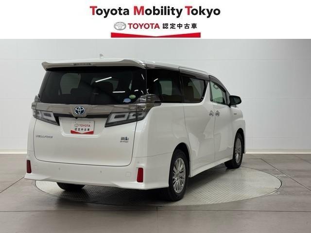 ヴェルファイアハイブリッド ＺＲ　衝突被害軽減ブレーキ　後席モニター　パワーバックドア　両側パワースライドドア　ＥＴＣ２．０　メモリーナビ　ＡＷＤ　ドライブレコーダー　ＢＬＵＥＴＯＯＴＨ　三列シート　１００Ｖ充電　アイドリングストップ（5枚目）