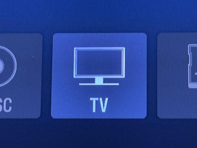 ヴェルファイアハイブリッド ＺＲ　衝突被害軽減ブレーキ　後席モニター　パワーバックドア　両側パワースライドドア　ＥＴＣ２．０　メモリーナビ　ＡＷＤ　ドライブレコーダー　ＢＬＵＥＴＯＯＴＨ　三列シート　１００Ｖ充電　アイドリングストップ（10枚目）