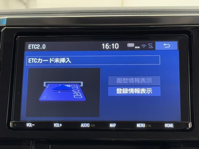 ヴェルファイアハイブリッド ＺＲ　衝突被害軽減ブレーキ　後席モニター　パワーバックドア　両側パワースライドドア　ＥＴＣ２．０　メモリーナビ　ＡＷＤ　ドライブレコーダー　ＢＬＵＥＴＯＯＴＨ　三列シート　１００Ｖ充電　アイドリングストップ（12枚目）