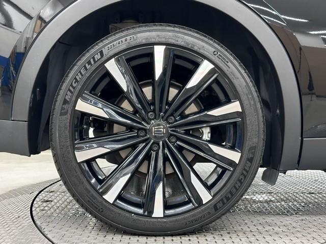 クラウンクロスオーバー ＲＳアドバンスド　衝突被害軽減ブレーキ　サンル－フ　本革エアシート　ＥＴＣ２．０　Ｂｌｕｅｔｏｏｔｈオーディオ　ミュージックプレイヤー接続可　ＬＥＤ　オートクルーズコントロール　前後ドライブレコーダー　４ＷＤ　ＡＢＳ（22枚目）