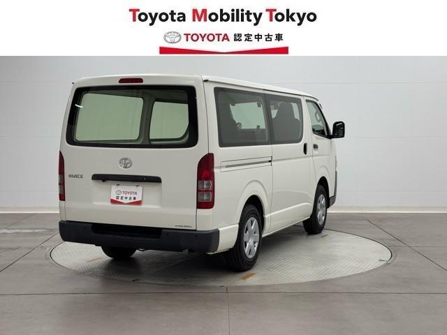 ハイエースバン ロングDX 助手席エアバッグ ブレーキサポート リアカメラ フルセグテレビ DVD PW 運転席エアバッグ ナビテレビ 横滑り防止 整備点検記録簿 イモビ付 パワーステアリング エアコン ABS キーレス(5枚目)