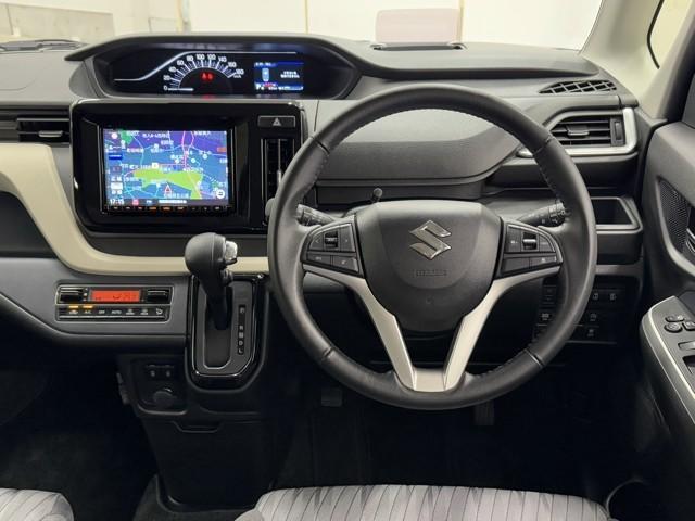 ソリオ ハイブリッドMZ W電動ドア リアカメラ SRS サイドエアバック PS ウォークスルー ABS アクティブクルーズコントロール パワーウィンドウ LEDランプ ETC車載器 フルオートエアコン 横滑防止 キーフリー(7枚目)