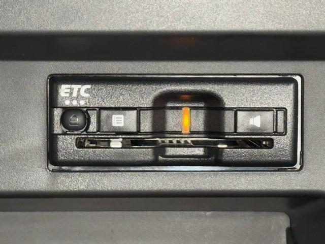 ソリオ ハイブリッドMZ W電動ドア リアカメラ SRS サイドエアバック PS ウォークスルー ABS アクティブクルーズコントロール パワーウィンドウ LEDランプ ETC車載器 フルオートエアコン 横滑防止 キーフリー(12枚目)