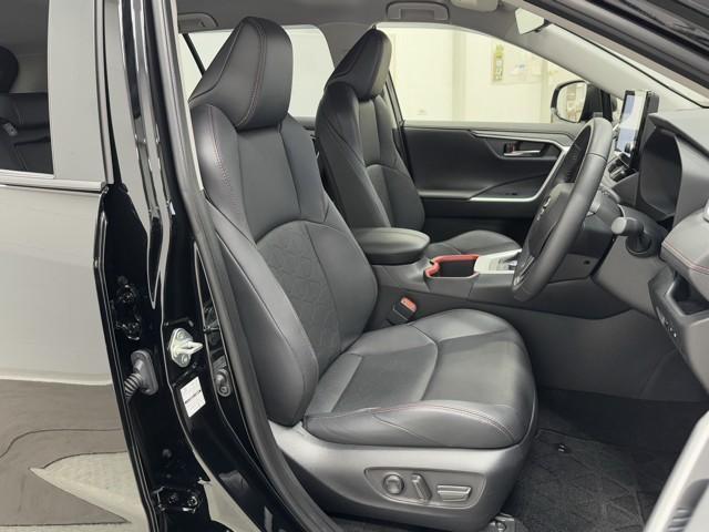RAV4 アドベンチャー オフロードパッケージII 横滑り防止装置 地デジ 衝突被害軽減ブレーキ TV バックモニター ドライブレコーダー ワンオーナー アルミホイール オートクルーズコントロール LEDヘッドランプ フルタイム4WD 記録簿 キーレス(18枚目)